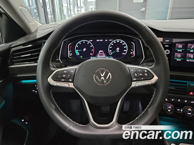 Volkswagen Jetta (VII) 1.5 TSI Prestige 2023 — фото 18