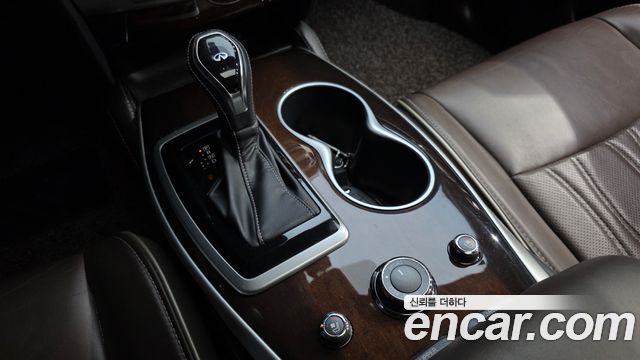 Infiniti QX60 3.5 AWD 2017 — фото 9