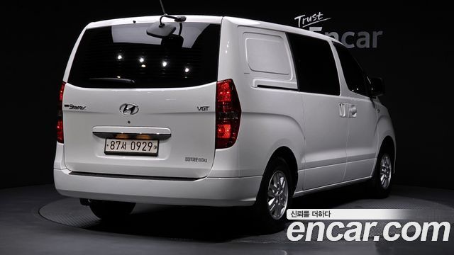 Hyundai Grand Starex Van 5-Seater Smart 2021 — фото 2