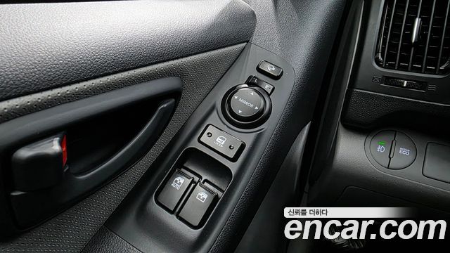 Hyundai Grand Starex Van 5-Seater Smart 2021 — фото 13