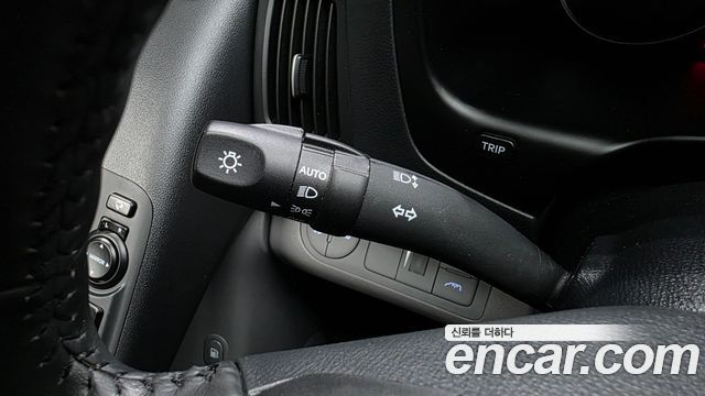 Hyundai Grand Starex Van 5-Seater Smart 2021 — фото 19