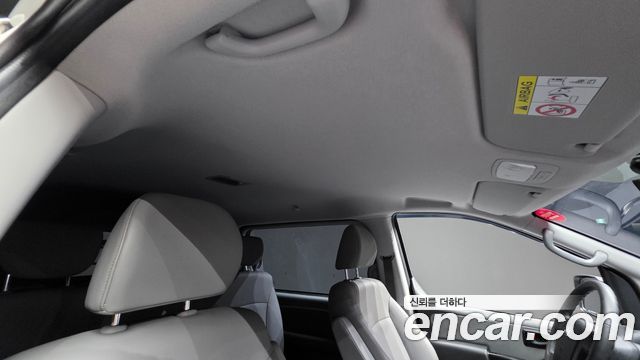 Hyundai Grand Starex Van 5-Seater Smart 2021 — фото 30