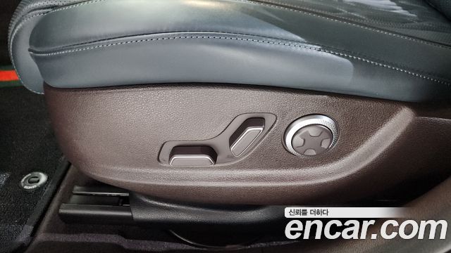 Genesis G80 (RG3) Gasoline 3.5 Turbo 2WD 2022 — фото 31