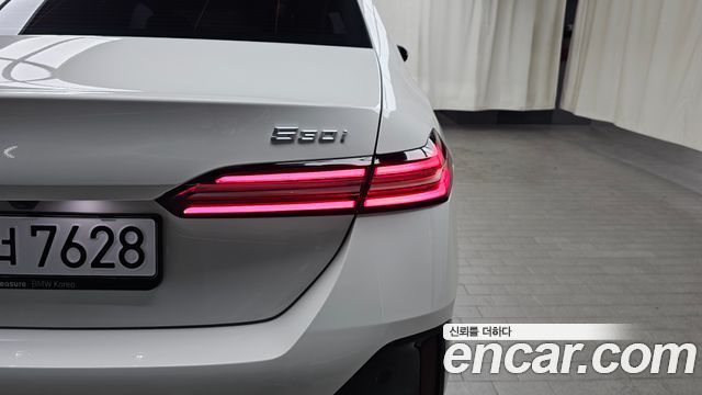 BMW 5 Series (G60) 530i xDrive M Sport 2025 — фото 23
