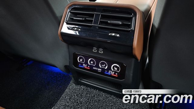 BMW 5 Series (G60) 530i xDrive M Sport 2025 — фото 32