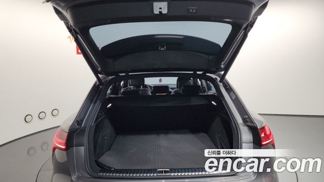 Audi e-tron 55 Quattro 2020 — фото 20