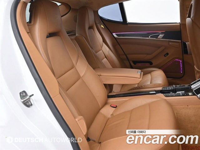Porsche Panamera 4.8 GTS 970 2013 — фото 15