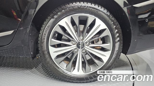 Kia K8 3.5 Gasoline 2WD Noblesse 2022 — фото 21