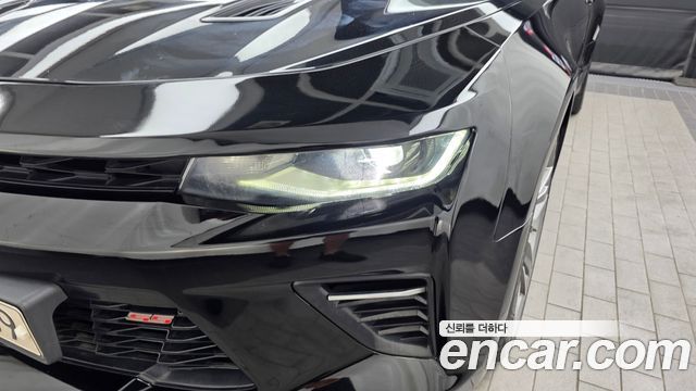 Chevrolet Camaro SS 6.2 V8 2018 — фото 28