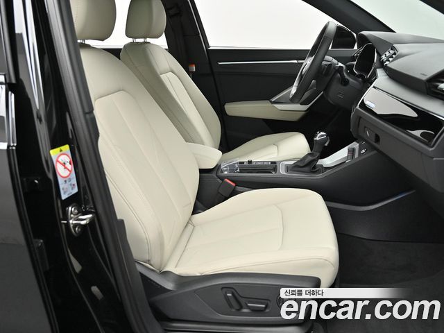 Audi Q3 (F3) 35 TDI Premium 2026 — фото 10