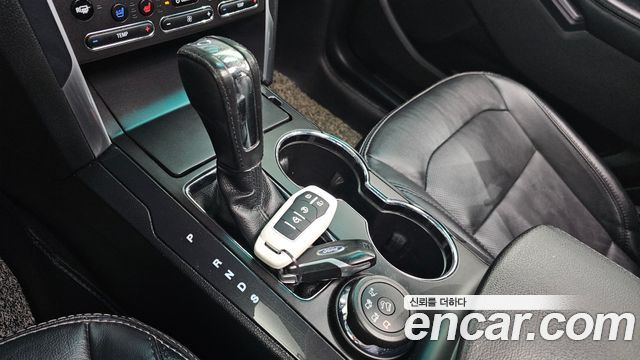 Ford Explorer 2.3 Limited 4WD 5th 2016 — фото 9