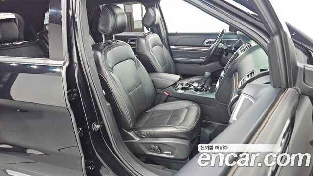 Ford Explorer 2.3 Limited 4WD 5th 2016 — фото 15