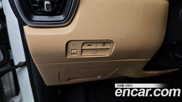 Kia Sorento (IV) Gasoline 2.5T 2WD Prestige 2022 — фото 27