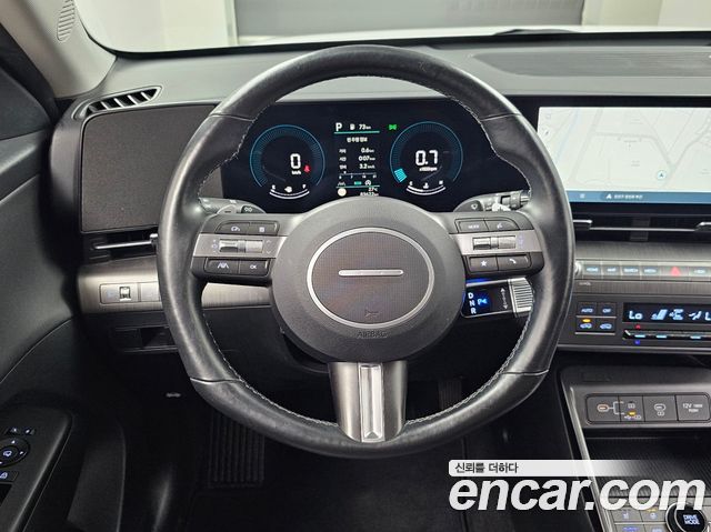 Hyundai Kona (SX2) Gasoline 2.0 2WD Premium 2023 — фото 17