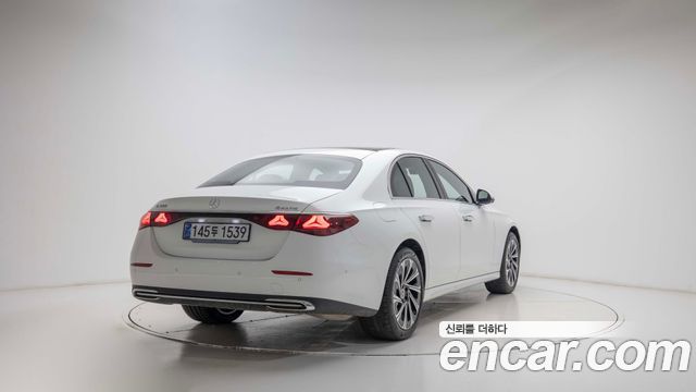 Mercedes-Benz E-Class (W214) E300 4MATIC Exclusive 2025 — фото 2
