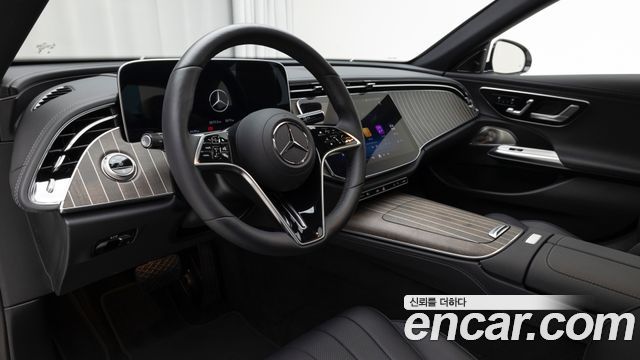 Mercedes-Benz E-Class (W214) E300 4MATIC Exclusive 2025 — фото 17