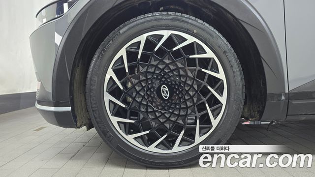 Hyundai Ioniq 5 Long Range AWD Exclusive 2023 — фото 5