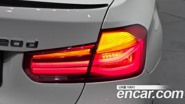 BMW 3 Series (F30) 320d M Sport 2018 — фото 23