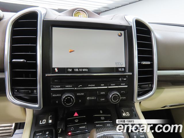 Porsche Cayenne 4.8 GTS 958 2013 — фото 17