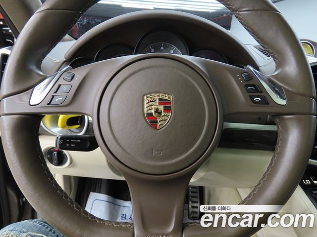 Porsche Cayenne 4.8 GTS 958 2013 — фото 19