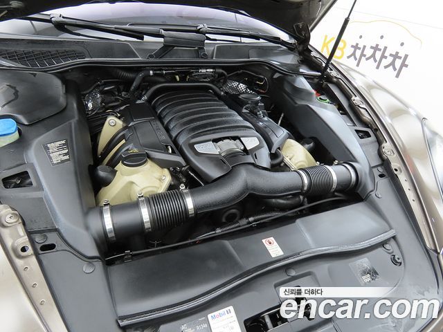 Porsche Cayenne 4.8 GTS 958 2013 — фото 23