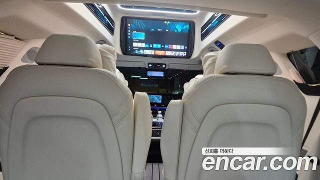 Kia Carnival (IV) Gasoline 9-Seater Hi Limousine (7-seater Limousine(Special vehicle) 2025 — фото 17