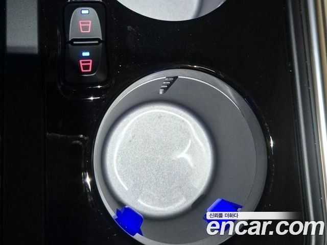 Kia Carnival (IV) Gasoline 9-Seater Hi Limousine (7-seater Limousine(Special vehicle) 2025 — фото 19