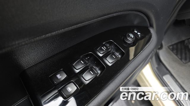 KG Mobility (SsangYong) Rexton Sports Khan Diesel 2.2 4WD Culman Noblesse 2024 — фото 13