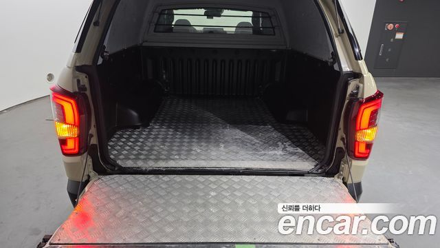 KG Mobility (SsangYong) Rexton Sports Khan Diesel 2.2 4WD Culman Noblesse 2024 — фото 30