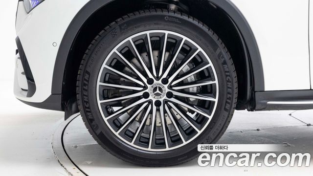 Mercedes-Benz GLC-Class (X254) GLC300 4MATIC AMG Line 2026 — фото 5