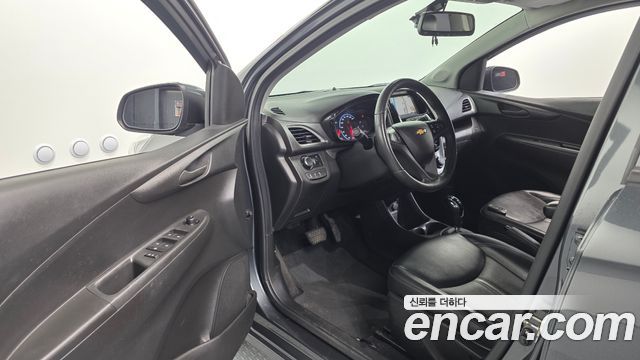 Chevrolet Spark LT 2019 — фото 10
