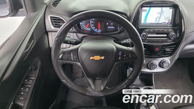 Chevrolet Spark LT 2019 — фото 14