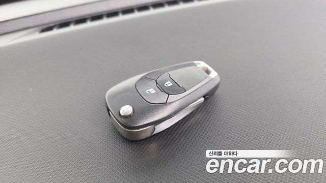 Chevrolet Spark LT 2019 — фото 16