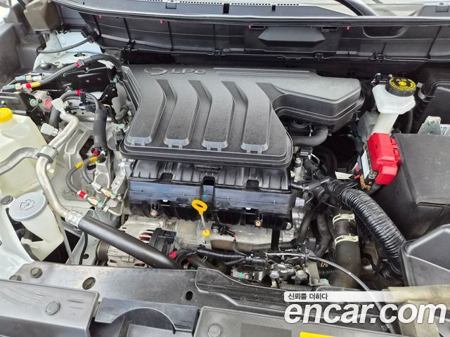 Renault Korea QM6 2.0 LPe LE 2WD 2023 — фото 6