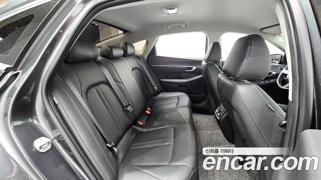 Hyundai Sonata The Edge (DN8) 2.0 Premium 2024 — фото 16