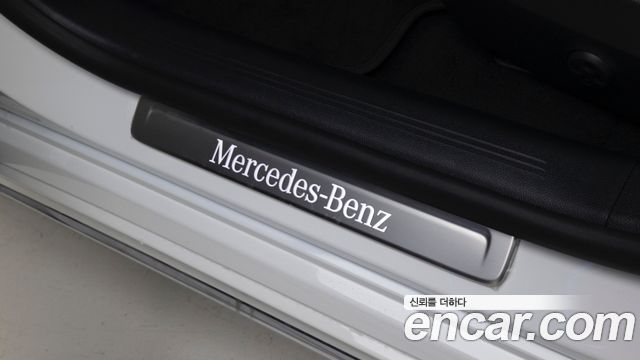Mercedes-Benz E-Class (W213) E450 4MATIC Exclusive 2024 — фото 18