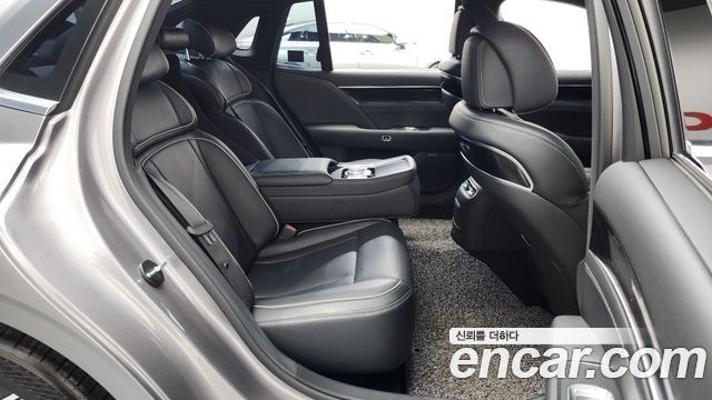 Genesis G90 (RS4) Gasoline 3.5 Turbo AWD 2023 — фото 11