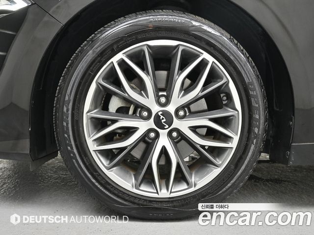 Kia K5 (III) 2.0 Prestige 2022 — фото 5