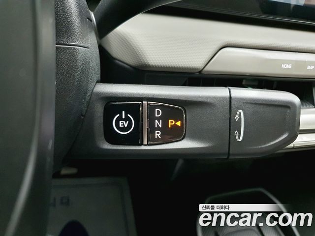 Kia EV4 Long Range 2WD Air 2026 — фото 17