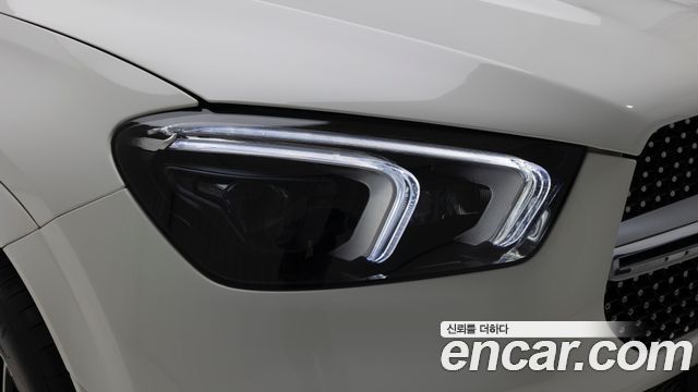 Mercedes-Benz GLE-Class (W167) GLE450 4MATIC AMG Line 2023 — фото 22