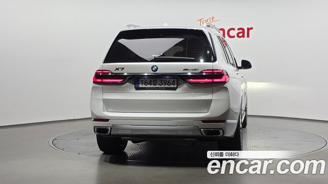 BMW X7 (G07) xDrive 40i Design Pure Excellence 6-Seater 2024 — фото 4