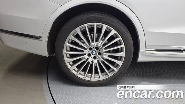 BMW X7 (G07) xDrive 40i Design Pure Excellence 6-Seater 2024 — фото 5