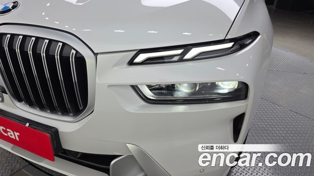 BMW X7 (G07) xDrive 40i Design Pure Excellence 6-Seater 2024 — фото 22