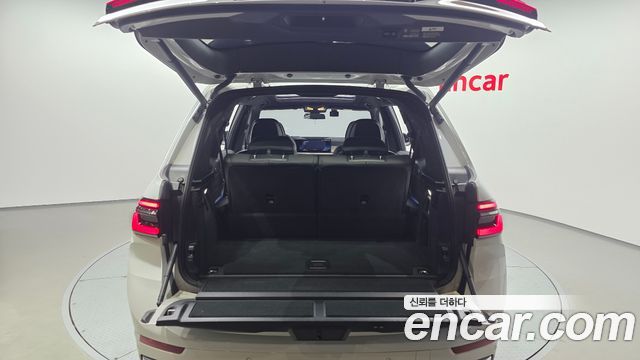 BMW X7 (G07) xDrive 40i Design Pure Excellence 6-Seater 2024 — фото 27