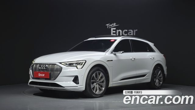Audi e-tron 55 Quattro 2020 — фото 1