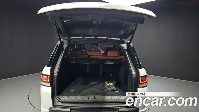 Land Rover Range Rover Sport (II) 3.0 SDV6 AB Dynamic 2017 — фото 20
