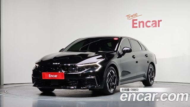 Kia K5 (III) 2.0 Prestige 2024 — фото 1