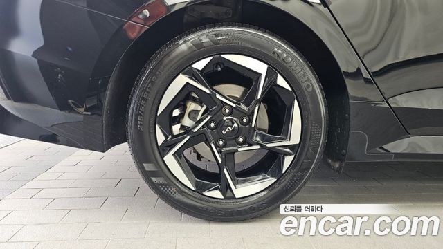 Kia K5 (III) 2.0 Prestige 2024 — фото 5