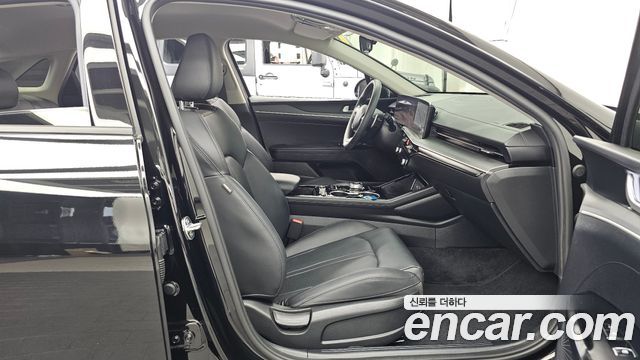 Kia K5 (III) 2.0 Prestige 2024 — фото 11