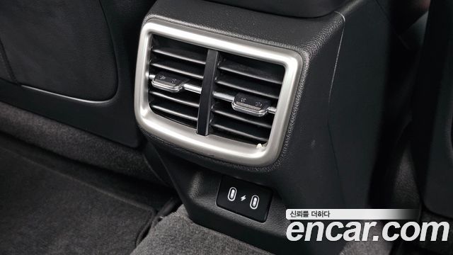 Kia K5 (III) 2.0 Prestige 2024 — фото 19